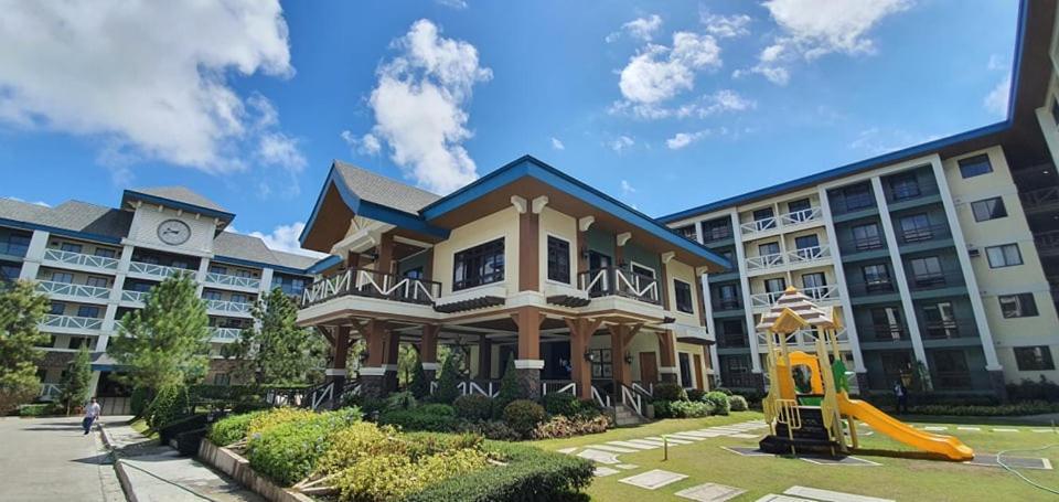Summer10Th Pinesuites Scandi Minimalist Deluxe Tagaytay City Exterior photo